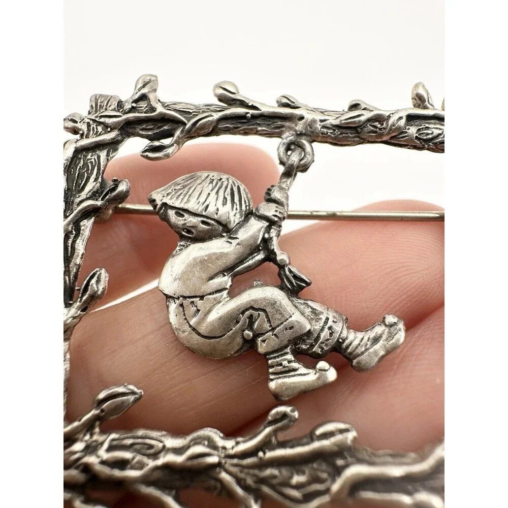 Vintage Sterling Silver Mary Engelbreit Boy On A Rope Swing Brooch Rectangle